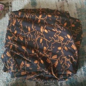 Halloween Lularoe Haunted House TC EUC